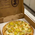 cameo-pizza-sandusky-pickle-pizza