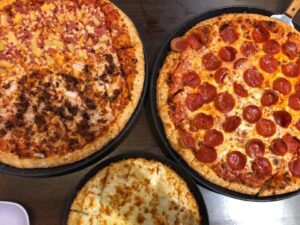 cameo-pizza-sandusky-pizza-variety